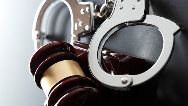 gavel-and-handcuffs-2.jpg 