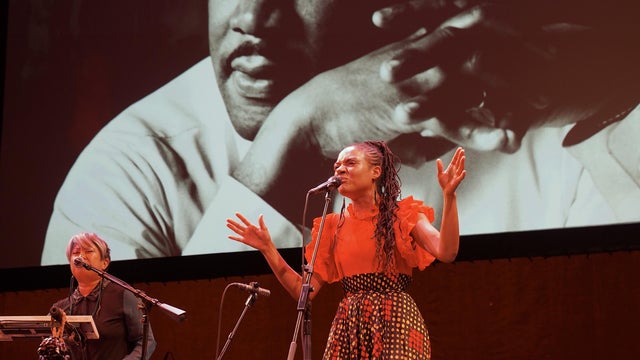 Grammy nominated Allison Russell and award-winning choir Sing Harlem perform during the event. 