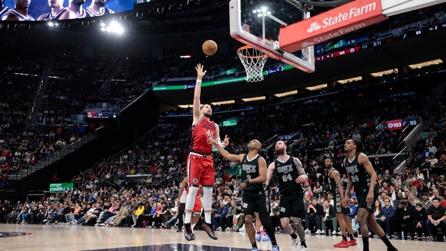 San Antonio Spurs v Los Angeles Clippers 