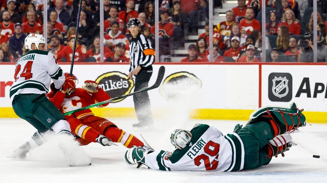 Minnesota Wild v Calgary Flames 
