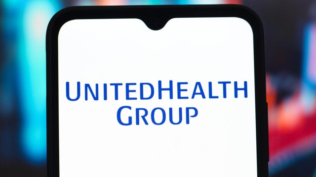 cbsn-fusion-dow-jones-falls-500-points-fueled-unitedhealth-tumble-thumbnail.jpg 