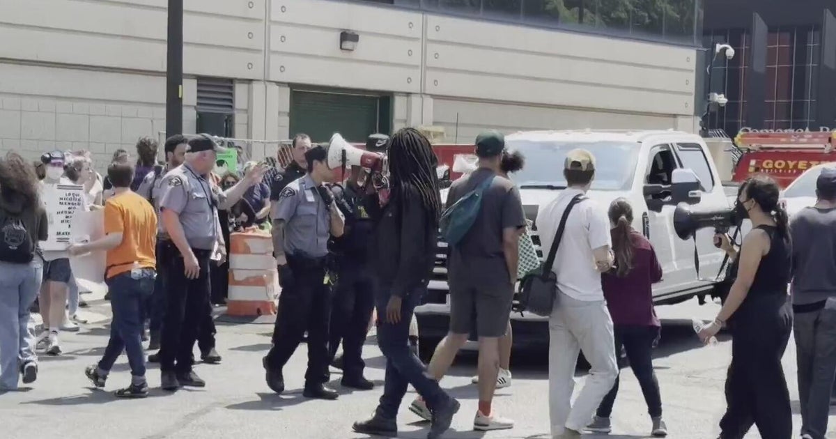 Protesters claim ICE took family from their home in Southwest Detroit 