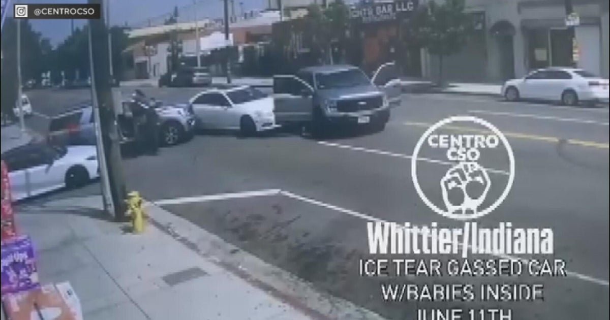 Homeland Security agents crash into and arrest driver in Los Angeles 