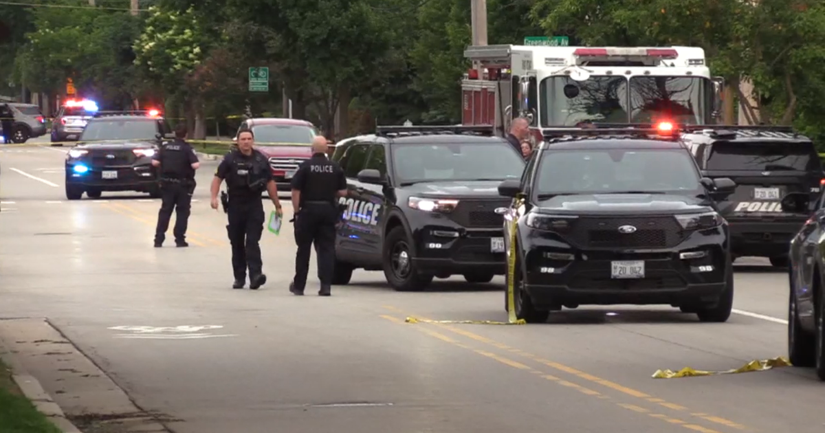 Armed man killed in Highland Park police shooting ID'd 
