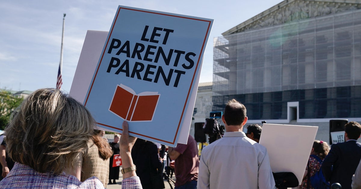 Supreme Court sides with parents who object to kids' books on gender identity, sexuality 